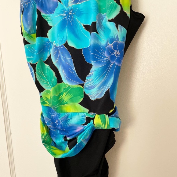 Vintage Longitude Swimsuit - Picture 2 of 7